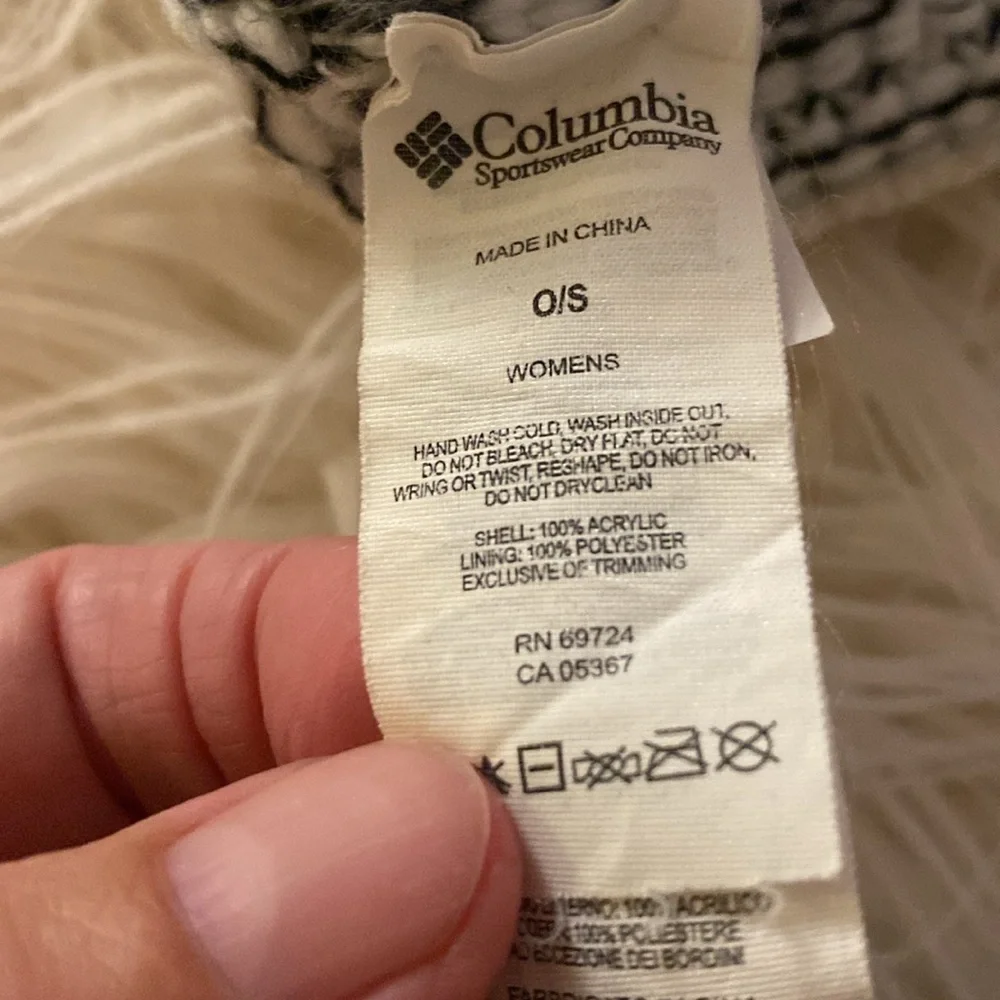 COLUMBIA ladies knitted beanie Pom Pom - Picture 4 of 9